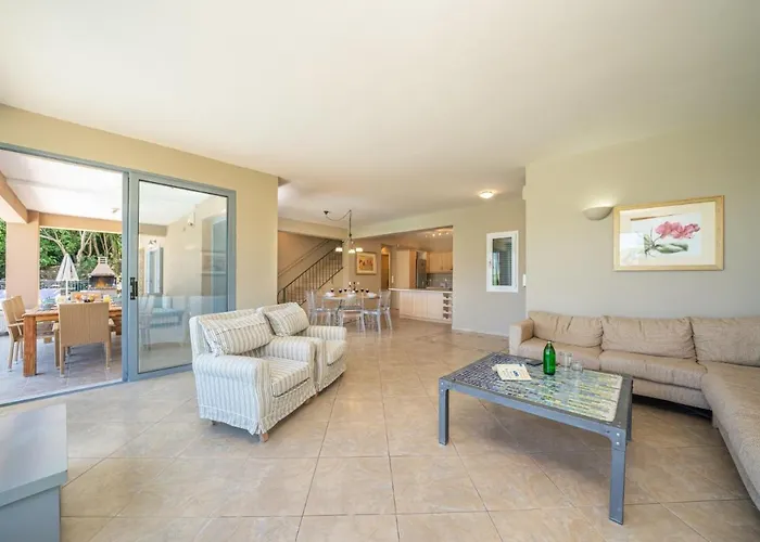 ヴィラ Orchidea By *